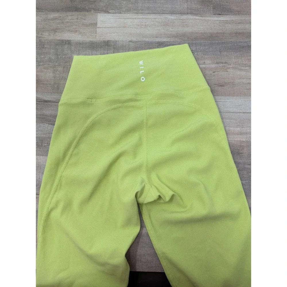 Wilo The Label Anthropologie Ribbed Lime Green Capri Ruched Leggings Size XSmall - Picture 3 of 9